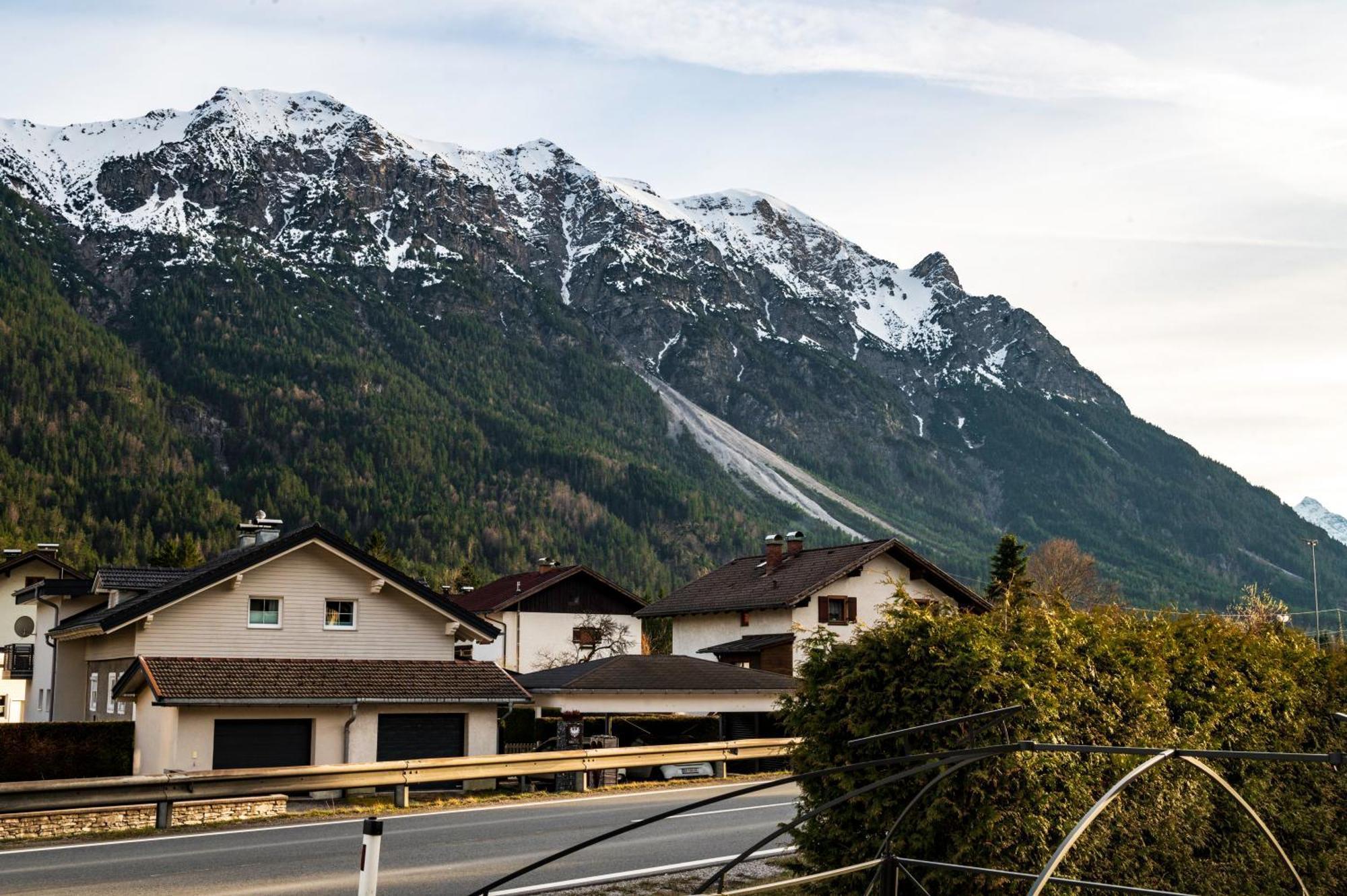 Apartment Schoenblick Weissenbach am Lech
